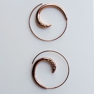 Copper spiral earring